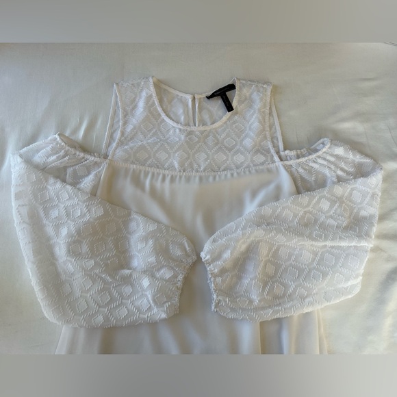 BCBGMAXAZRIA Cherie Cold Shoulder Dress - Picture 5 of 8